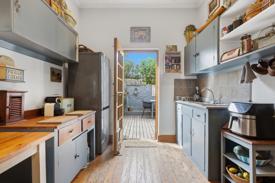 2 Bedroom Property for Sale in Tamboerskloof Western Cape